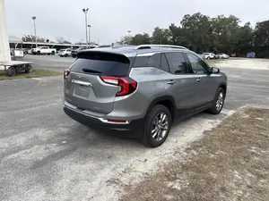 GMC Terrain SLT d'occasion 2024 - Product Image 5