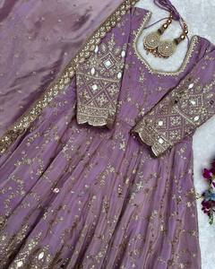 Lancement d'un nouveau design de salwar kameez traditionnel pour femmes, ensemble de fête avec dupatta et pantalon - Product Image 3