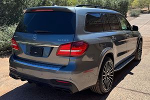 Mercedes-AMG GLS 63 2018 d'occasion en excellent état, 577 ch, V8 biturbo - Product Image 1