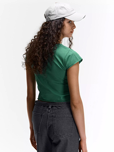 T-shirt court vert à manches courtes pour femme, 100 % coton, bords bruts, coupe ajustée, design personnalisé, streetwear, haut premium - Product Image 3