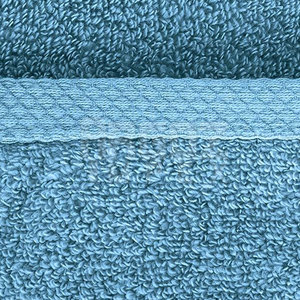 Servir OEM Serviettes en gros Serviettes légères de couleur unie Conception unique à un prix raisonnable - Product Image 3