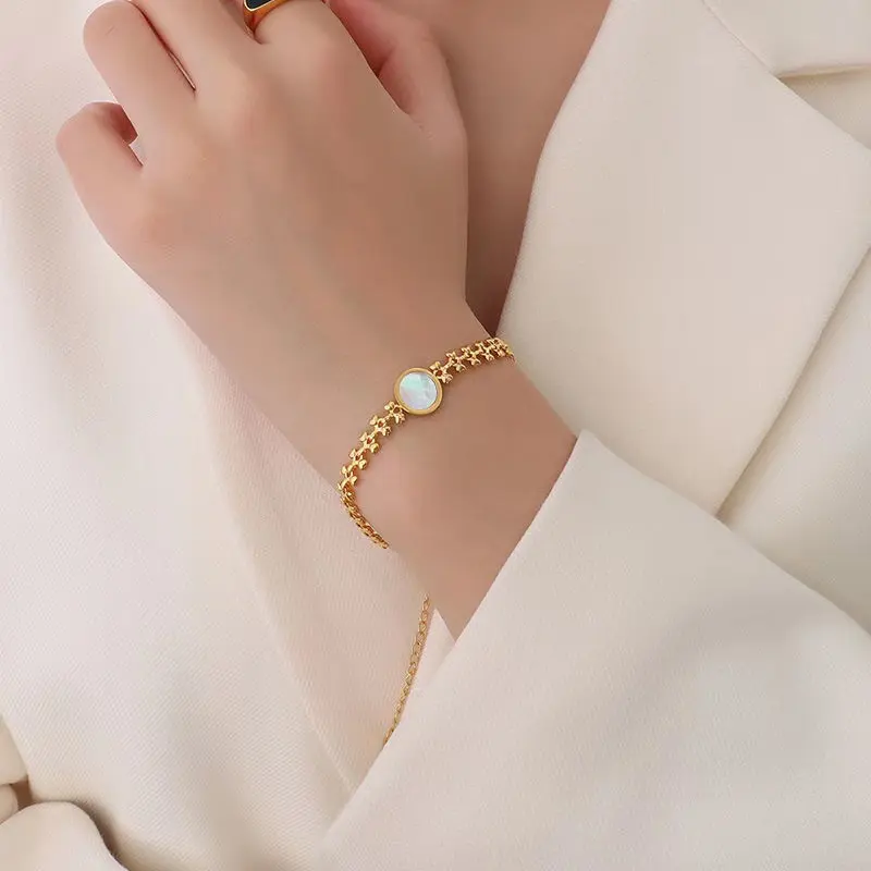 2022 nuove orecchie di grano popolari europee e americane white shell circle love bracciale druzy in acciaio al titanio braccialetti di gioielleria raffinata