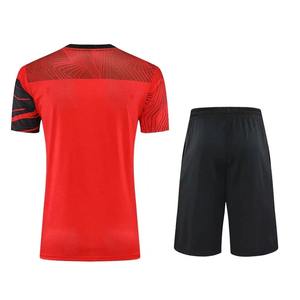 Ensemble de Tenue de Tennis Personnalisée Écologique pour Hommes – Respirant, Polyester Spandex, Vêtement de Sport, Couleur Personnalisable sur le Devant, Haute Qualité, OEM - Product Image 2