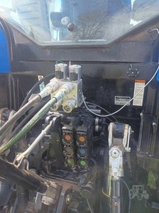 NEW HHOLLLAND T6.160 160HP Walking Tractor with Gearbox & Engine - Product Image 6
