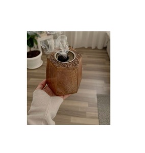 Soportes bakhoor de madera de diseño con adornos artísticos y detalles intrincados para una experiencia de fragancia única - Product Image 5