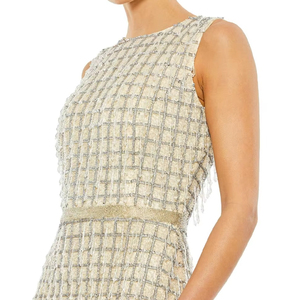 ชุดเดรสคลับคอวีทรงตรงประดับลูกปัดหนัก งานปักมือ ดีไซน์หรูหราสำหรับผู้หญิง ประดับเลื่อม ปักลายมุก รับสกรีนโลโก้ตามสั่ง แบบสั้น - Product Image 1