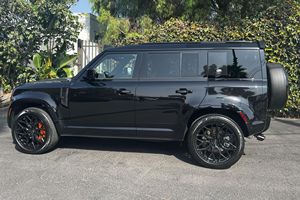 LAND ROVER Defender 110 X-Dynamic HSE 2022 USADO DE CALIDAD, Volante a la Izquierda/Derecha - Product Image 4