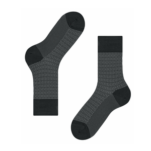 Chaussettes de sport prêtes pour le tournoi pour les joueurs Vêtements de sport confortables et vêtements de sport confortables jusqu'aux genoux. - Product Image 4