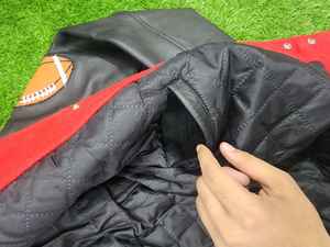 College Baseball Varsity Jacket 100% Polyester High Street Imperméable Respirant Anti-UV pour la taille du Pakistan fabriquée en hiver - Product Image 4