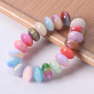 Collar de Cuentas de Resina de Coral de Moda con Diseño de Ángel Hermoso y Pulido de Alta Calidad Personalizado para Mujer, Hecho a Mano, Incluye Caja de la Mejor Calidad - Product Image 1