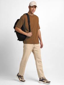 T-shirt en coton biologique uni à manches courtes pour homme, coupe classique, logo personnalisé OEM, lavage délavé, motif uni, décontracté, écologique - Product Image 3