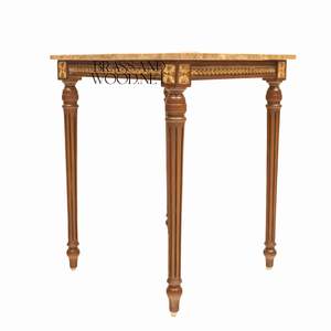 Table d'appoint carrée de luxe avec plateau en marbre beige naturel et pieds en bois cannelé classiques pour une décoration élégante d'angle de la maison - Product Image 4