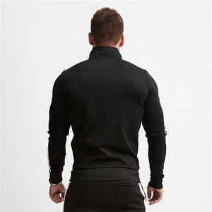 Survêtement d'hiver personnalisé en polyester 100% avec design personnalisé, capuche et panneau latéral avec bordure contrastée pour hommes - Product Image 6