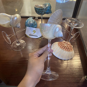 Copas de concha de nácar de Vietnam Copas de estilo costero hechas a mano para vino y whisky de 99 Gold Data Vietnam - Product Image 1
