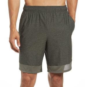 Short de gymnastique à motif solide pour hommes Short de bain de style décontracté avec cordon de serrage réglable à la taille et tissu extensible pour plus de flexibilité - Product Image 1