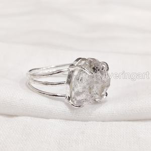 เครื่องประดับหินดิบแหวนผู้หญิงธรรมชาติหยาบเฮอร์กิเมอร์พลอยเพชรประจำเดือนเกิด3วงแหวนเงินสเตอร์ลิง925แต่งงาน - Product Image 4