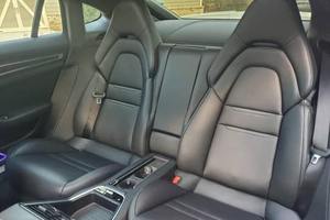 Nouvelle Porsche Panamera Turbo, SUV de luxe haut de gamme, diesel, semi-automatique, intérieur sombre, toit ouvrant, caméra, conçue pour la performance, vente rapide - Product Image 5