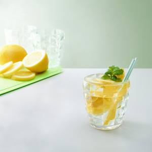 Jarrón de Resina de Policarbonato Sintra de 385 ml, Marca Seen-it, Hecho en España - Product Image 2