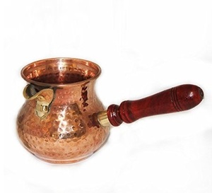 Nouvelle cafetière en métal turc de concepteur gravé en métal solide élégant avec des cafetières marocaines de poignée en bois qui respecte l'environnement - Product Image 6