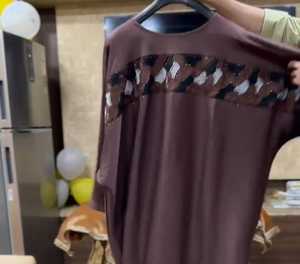 Vestido de tela transpirable de hilo holgado bordado a mano de ropa musulmana tradicional de Dubái elegante y modesto para mujer de primera calidad - Product Image 1