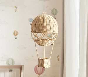 Ballon à air chaud en rotin à suspendre, mobile artisanal en osier naturel, décoration de chambre de bébé, fabriqué par VgreenArt au Vietnam - Product Image 3