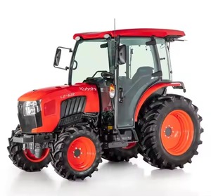 Tractor de ruedas Kubota L4508 4WD, maquinaria agrícola usada con motor central y componentes de engranajes para trabajo agrícola - Product Image 6