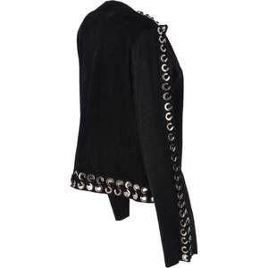 เสื้อแจ็คเก็ตหนังผู้ชายสำหรับฤดูหนาว ปกตั้ง กันลม ระบายอากาศได้ดี หนังกลับสีดำ ตกแต่งวงกลมสีทอง ด้วยฮาร์ดแวร์และด้ายลูกไม้ คุณภาพสูง 100% - Product Image 4