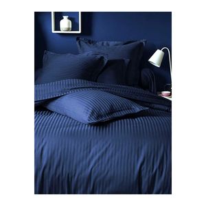 Juego de funda nórdica resistente a las arrugas de satén de algodón 100% a rayas rojas con sábana bajera ropa de cama elegante para un aspecto elegante - Product Image 1