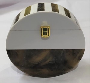 2024 New Clutch Fashion Design Epoxy Resin Chain Resin Clutch <b>for</b> Women by STAR CRAFTS INDIA at Best Quality Epoxy Clutch Bag - Product Image 3