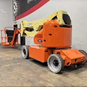 Plataforma Elevadora JLG de Alta Altura, Autopropulsada, Diésel, Altura de Plataforma 12m, Alcance 11.05m, Económica, Remolcable, Usada - Product Image 1