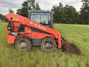Kubota SSV75ลื่นไถล-ความแข็งแรง, ความอเนกประสงค์, และความทนทานในตัวต่อการใช้งาน - Product Image 5