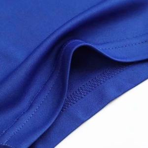 ชุดฟุตบอลคุณภาพพรีเมียม ปรับแต่งได้เต็มที่ พิมพ์ลายด้วยความร้อน โพลีเอสเตอร์ 100% ป้องกันแบคทีเรีย ระบายอากาศได้ดี สำหรับทีมที่กำหนดเอง - Product Image 6