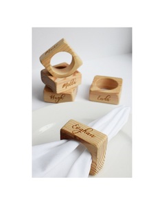 Ronds de serviette en bois aux tons chauds pour des dîners intimes créant une atmosphère chaleureuse et accueillante avec style - Product Image 5