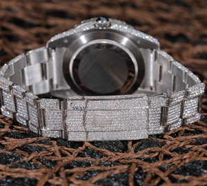 นาฬิกาสแตนเลสสตีลสุดหรูฮิปฮอปพร้อมเพชร VVS Moissanite หน้าปัดอะนาล็อกสีน้ำเงินและหน้าต่างกระจก - Product Image 4
