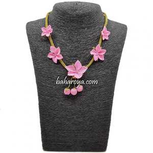 Collier tendance İğne Oyası de Bilgin Kolye Pembe - Product Image 1