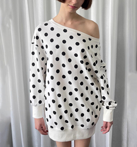 <span class=keywords><strong>Felpa</strong></span> a Maniche Lunghe con Spalle Scoperte e Pois Neri, Logo Personalizzato, Camicetta Casual <span class=keywords><strong>Bianca</strong></span> e Nera da Donna - Product Image 3