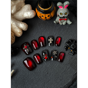 Autocollant pour ongles Blood Moon Spider, design gothique sombre et lunaire pour nail art - Product Image 2