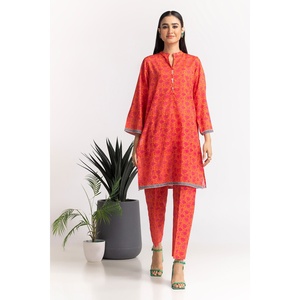 Conjunto Casual de Dos Piezas para Mujer, Estampado Dobby Naranja, Talla XXS, Top de Manga Tres Cuartos, Diseño de Dos Piezas para Primavera/Verano, Crepé - Product Image 1
