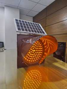 Feu de signalisation stroboscopique à LED bicolore étanche pour la circulation et les véhicules - Product Image 4