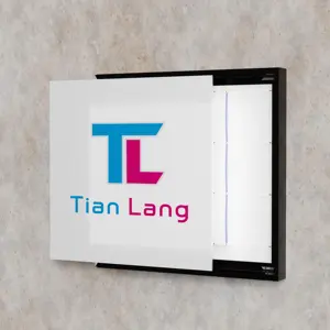 Caja de Luz LED Acrílica de 4x4 Pies, Pantalla Rectangular Transparente, Marco de Aluminio, Material Plástico para Uso en Interiores y Exteriores, Bajo Consumo de Energía - Product Image 6