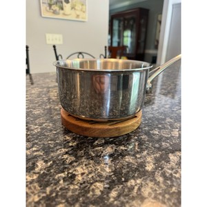 Handcrafted Hardwood Circular Trivet With Cooling Slots Wooden Heat Resistant Kitchen Hot Plate Holder - Product Image 4