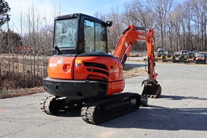 Mini-excavatrice Kubota KX040-4, 4 tonnes, excavatrice hydraulique sur chenilles |   Excavatrice compacte sur chenilles hydraulique 4T pour le creusement de fossés - Product Image 3