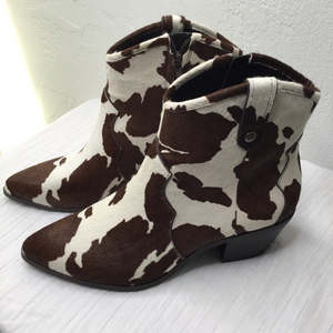 INC International Concepts Stivaletto da donna Latisha bianco stile western, taglia 5 M, stivali da cowboy a punta, slip-on - Product Image 3