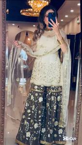 Top Sharaara Dupatta en soie chinon lourde avec broderie de sequins, style vintage, silhouette ample, taille naturelle pour l'été - Product Image 2