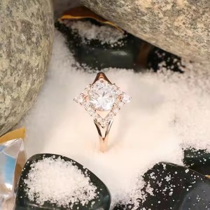 Conjunto de Halo cuadrado de diamante cultivado en laboratorio redondo de oro sólido de 14K, anillo de compromiso, regalo para fiestas de boda, joyería fina única para mujer - Product Image 5