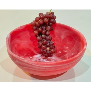 Cuencos para frutas y ensaladas de resina de forma redonda elegante respetuosos con el medio ambiente Cuencos para servir de resina hechos a mano de alta calidad en platos de remolino multicolor - Product Image 3