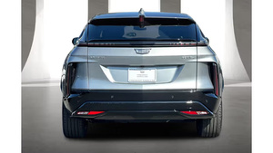 2025 Cadillac LYRIQ Sport avec 1SF, occasion en excellent état - Product Image 2