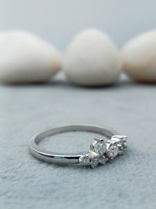 Anillo de Diamantes de Plata 925 con Corte Brillante Solitario de Lujo Personalizado, 100% Satisfacción, Regalo de Moda para Fiesta de Compromiso, Aniversario de Bodas - Product Image 3