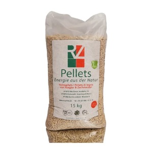 Briquettes de chauffage en promotion, pas cher, DIN-A1-A2 (6-8mm), bois de pin et de hêtre avec 3,9% de cendres et 9,9% d'humidité - Product Image 1
