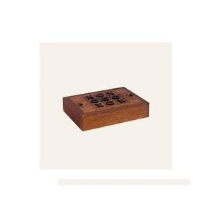 Tic Tac Toe en bois fait à la main de haute qualité et jeu de croix zéro avec des tendances en laiton toutes saisons jouet pour enfants - Product Image 3